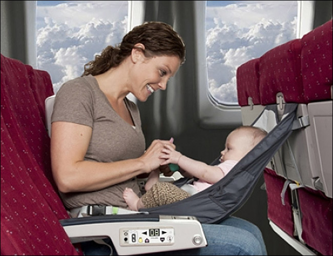 bassinet seat on airplane